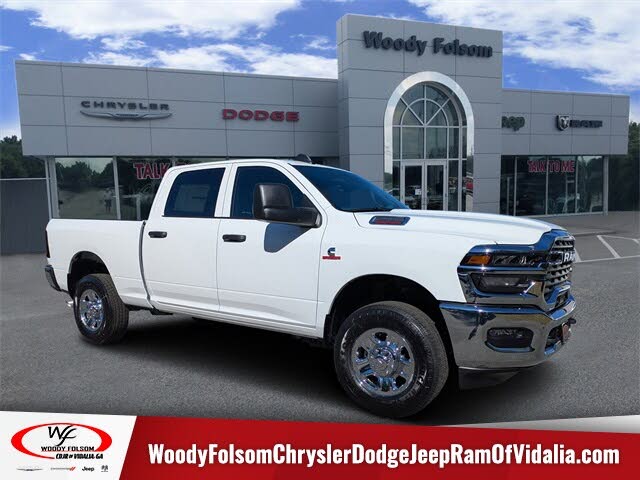 2026 RAM 2500 Tradesman Crew Cab 4WD