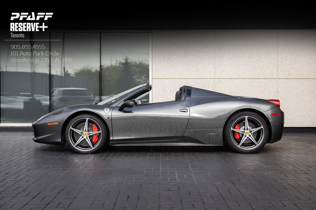 Ferrari 458 Spider RWD 2014
