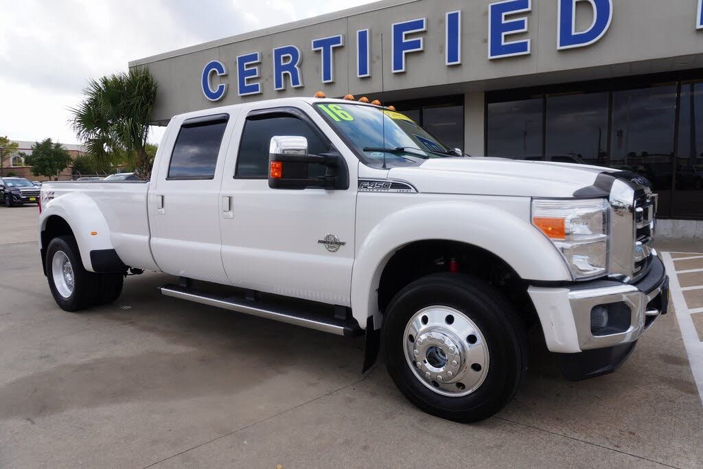 2016 Ford F-450 Super Duty Lariat Crew Cab LB DRW 4WD