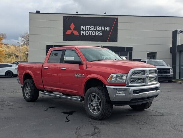 2016 RAM 3500 Laramie Crew Cab 4WD