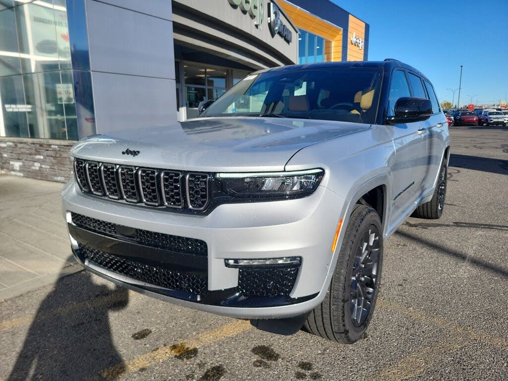 2025 Jeep Grand Cherokee L Summit Reserve 4WD