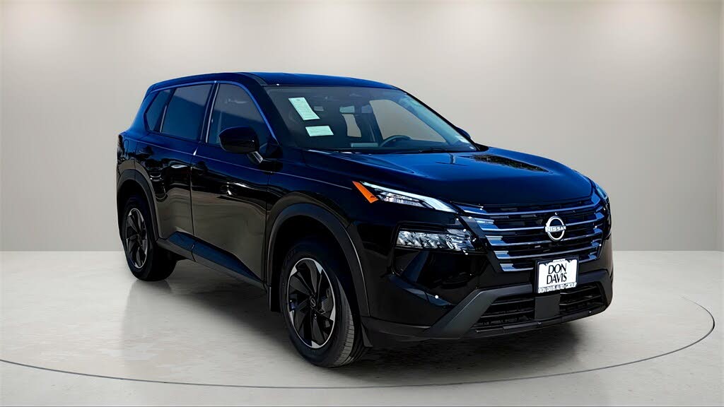 2026 Nissan Rogue SV FWD