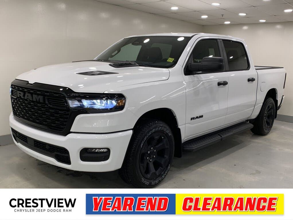 2026 RAM 1500 Express Crew Cab 4WD