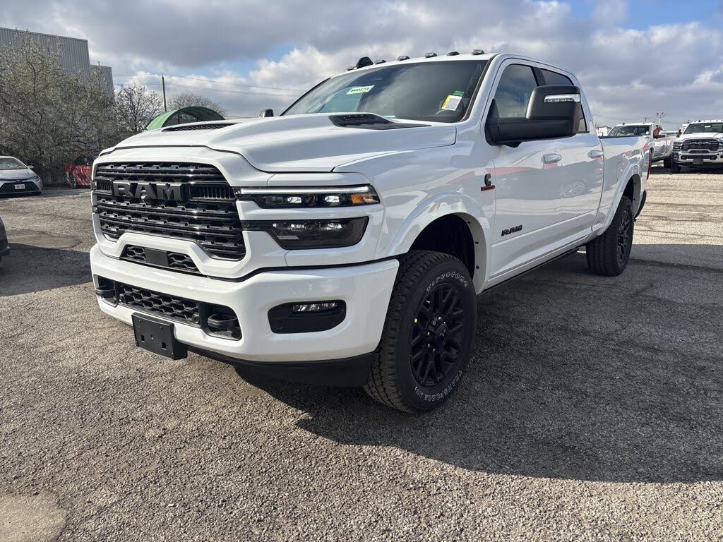 RAM 2500 Limited Crew Cab 4WD 2026