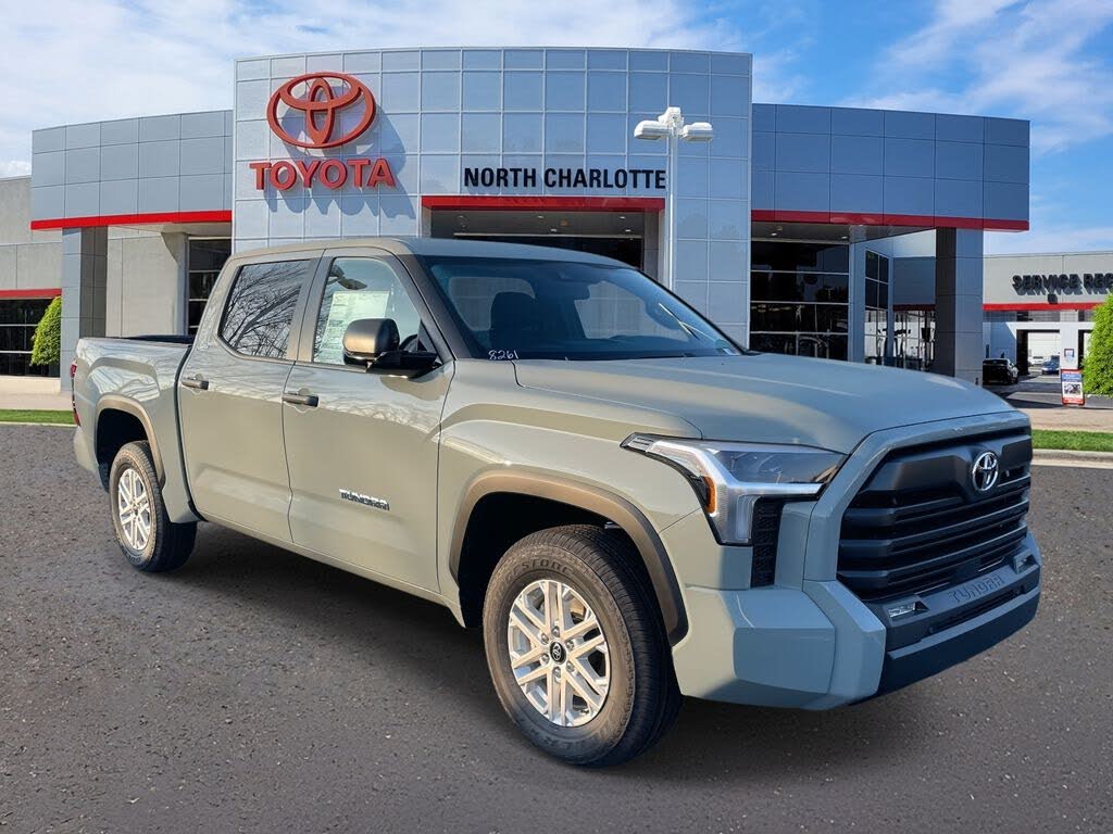 2026 Toyota Tundra SR5 CrewMax Cab RWD