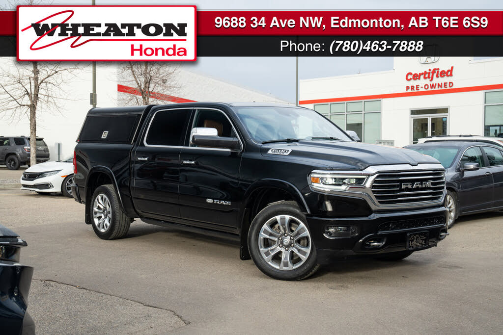 RAM 1500 Laramie Longhorn Crew Cab 4WD 2020