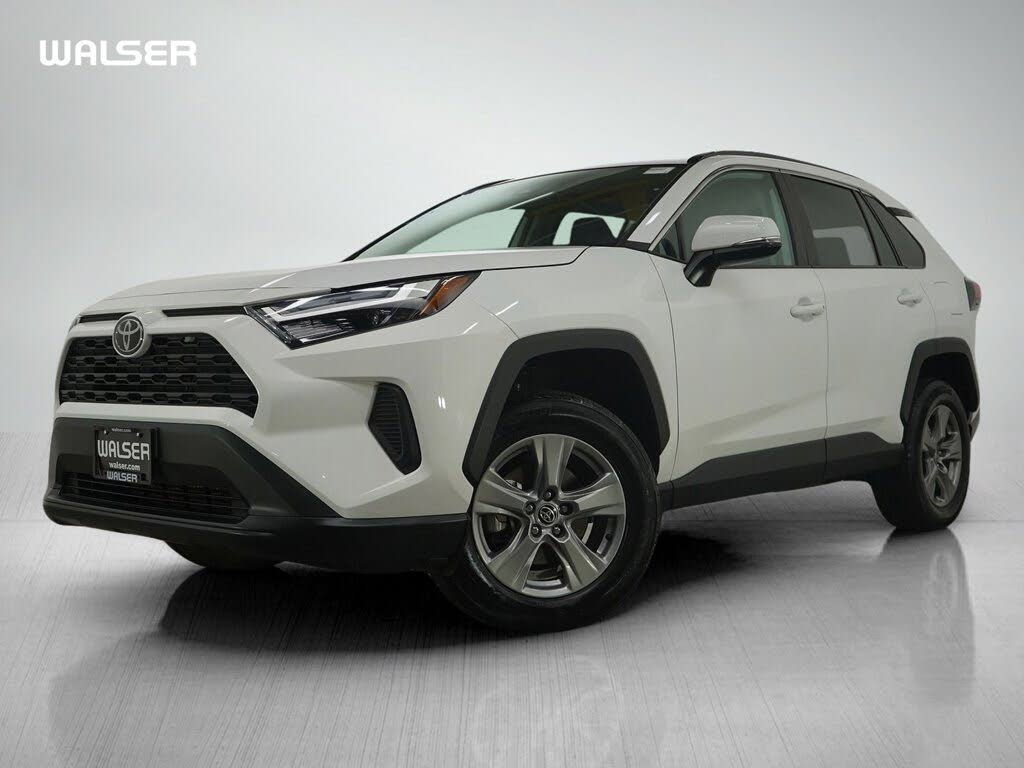 2024 Toyota RAV4 XLE AWD