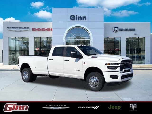 2026 RAM 3500 Big Horn Crew Cab LB DRW 4WD