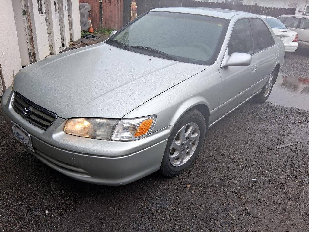 2000 Toyota Camry CE