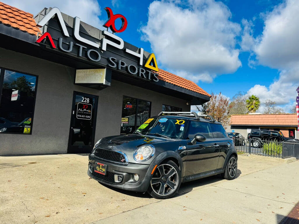 2011 MINI Cooper S Hatchback