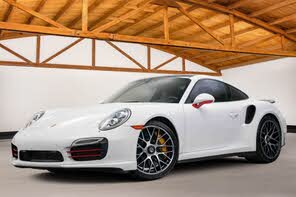 Porsche 911 Turbo S Coupe AWD