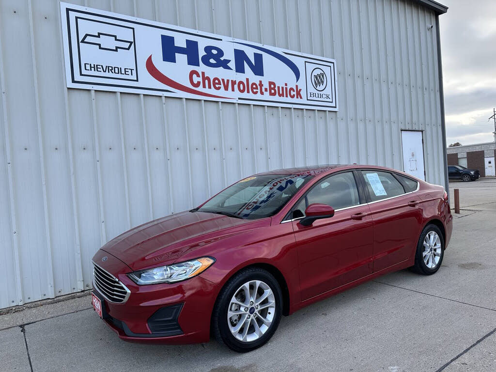 2020 Ford Fusion SE FWD