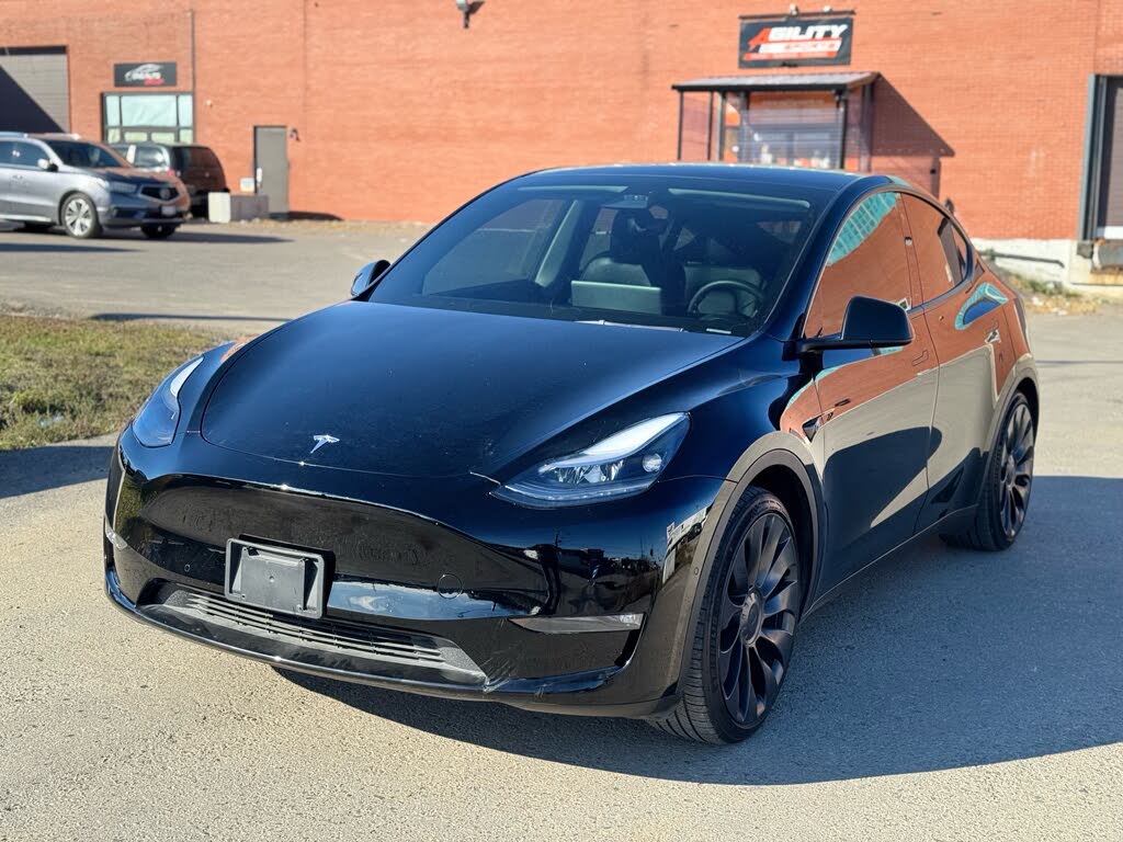 2022 Tesla Model Y Performance AWD