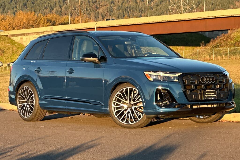 2026 Audi SQ7 4.0T quattro Premium Plus
