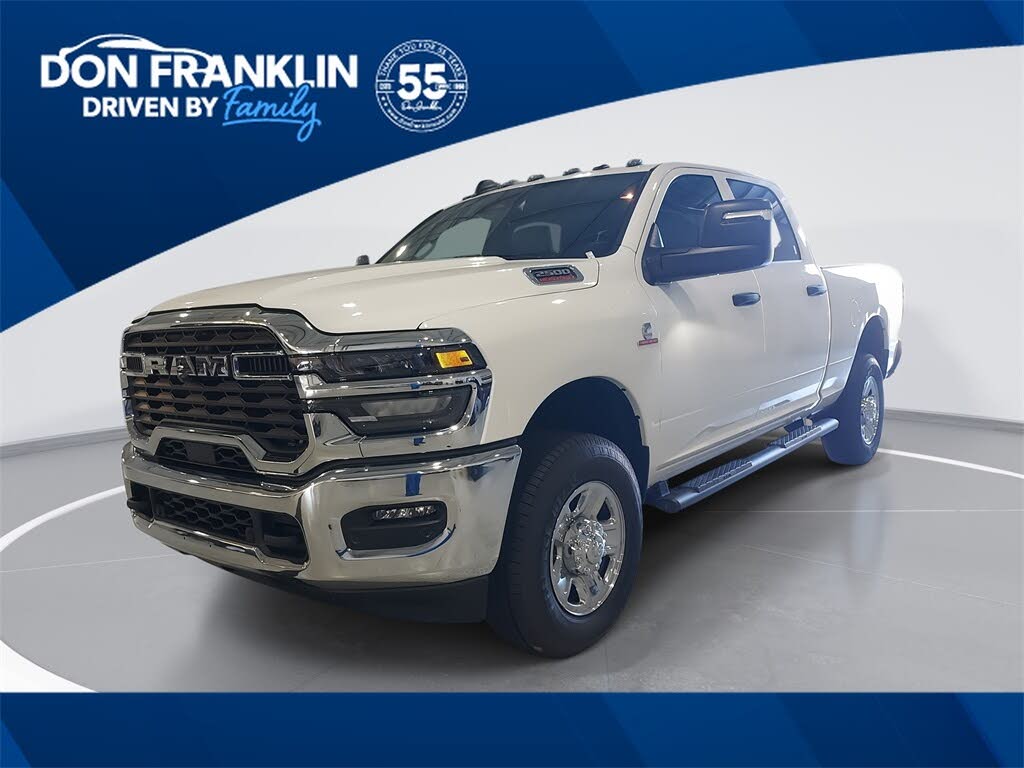 2026 RAM 2500 Tradesman Crew Cab 4WD
