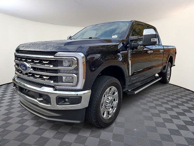 2023 Ford F-250 Super Duty Lariat Crew Cab 4WD