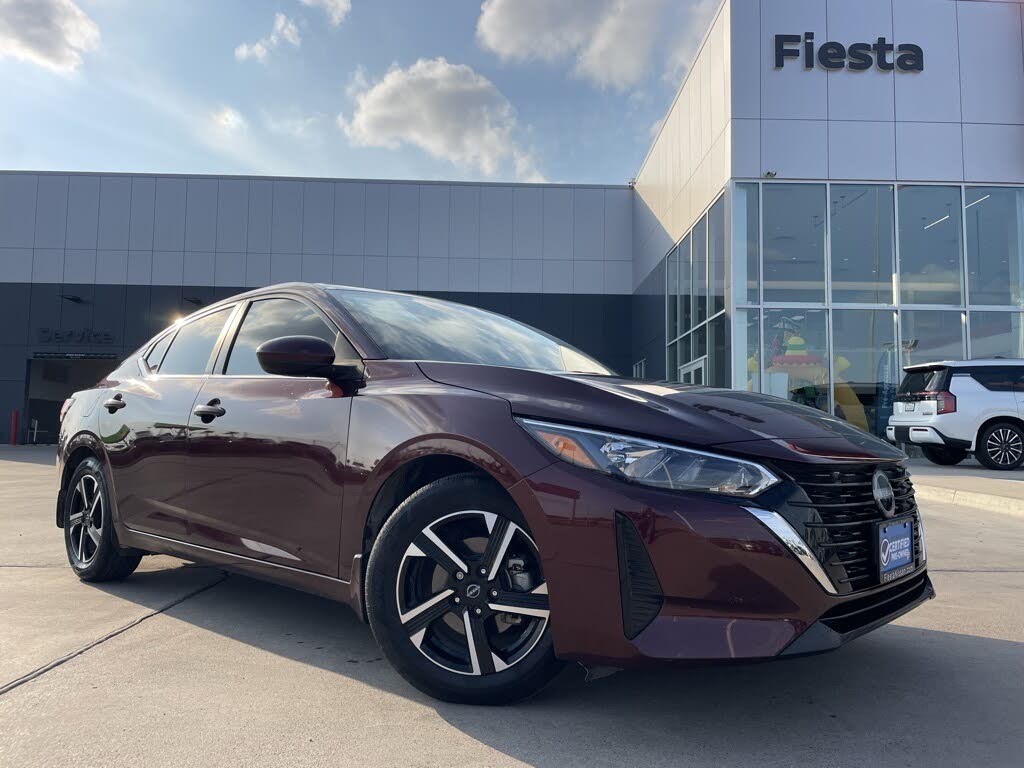 2024 Nissan Sentra SV FWD