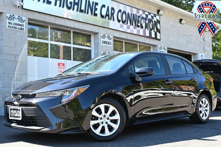 2024 Toyota Corolla LE FWD