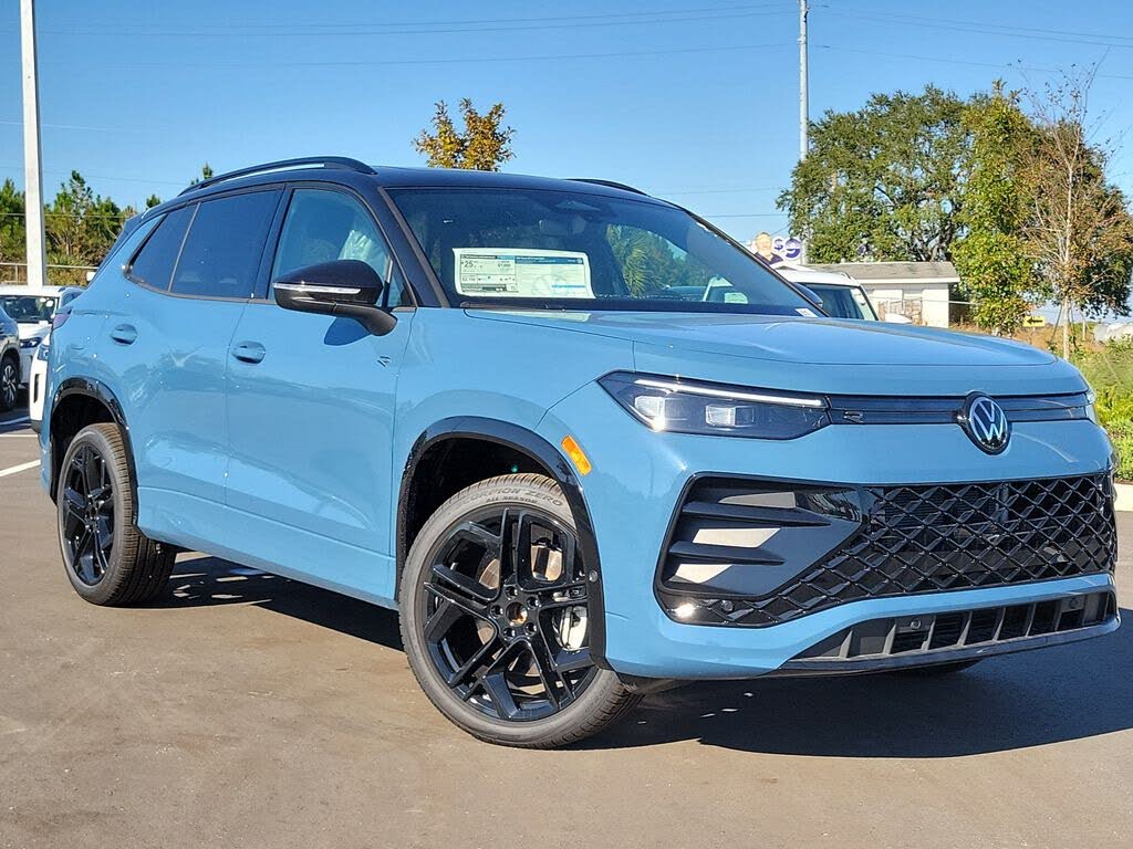 2025 Volkswagen Tiguan SE R-Line Black 4Motion