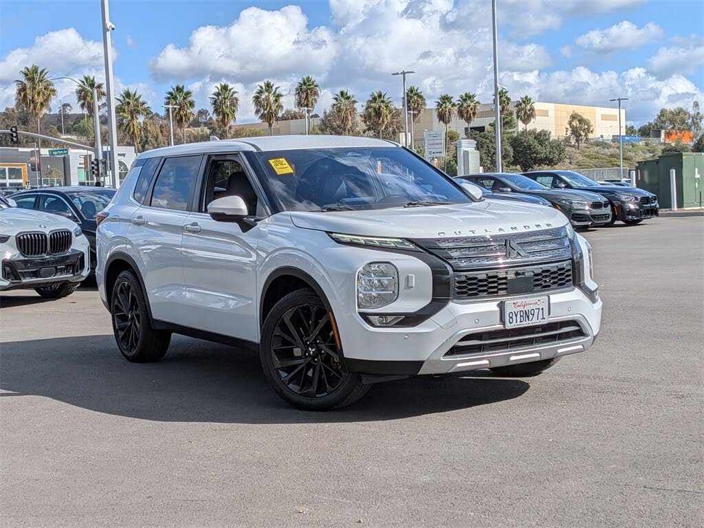 2022 Mitsubishi Outlander SE S-AWC