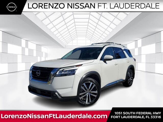 2023 Nissan Pathfinder Platinum FWD