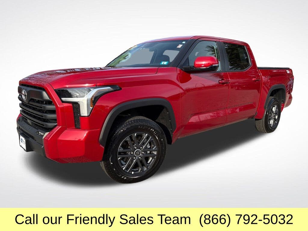 2024 Toyota Tundra SR5 CrewMax Cab 4WD