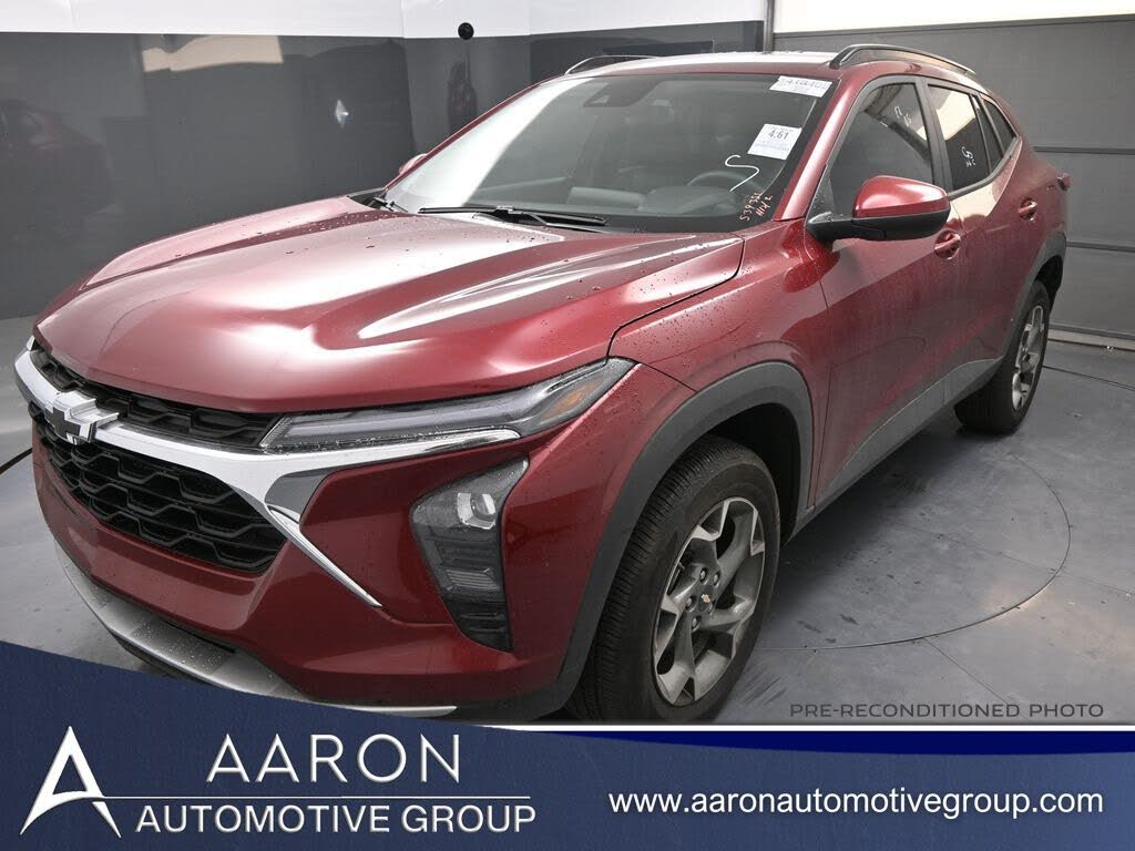 2025 Chevrolet Trax LT FWD