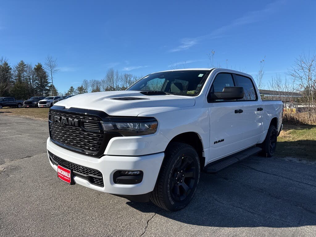 2025 RAM 1500 Tradesman Crew Cab 4WD