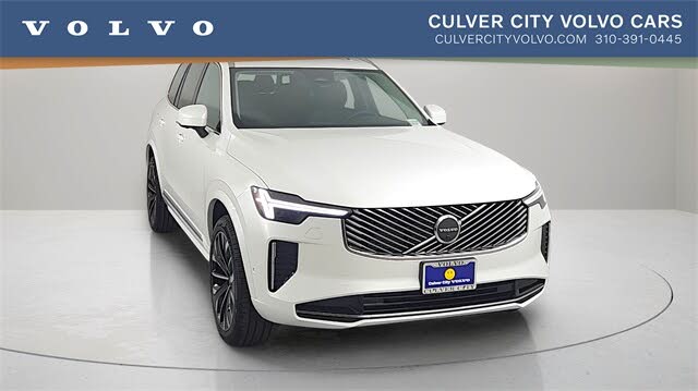 2025 Volvo XC90 B6 Plus Bright Theme 7-Passenger AWD