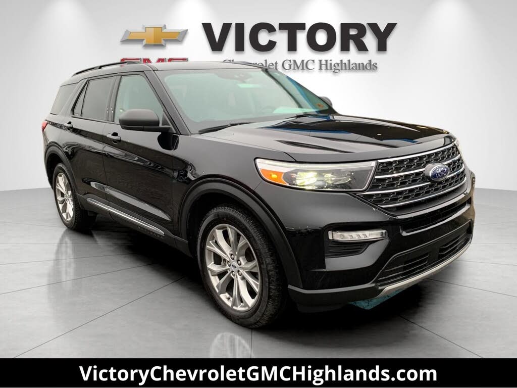 2023 Ford Explorer XLT AWD