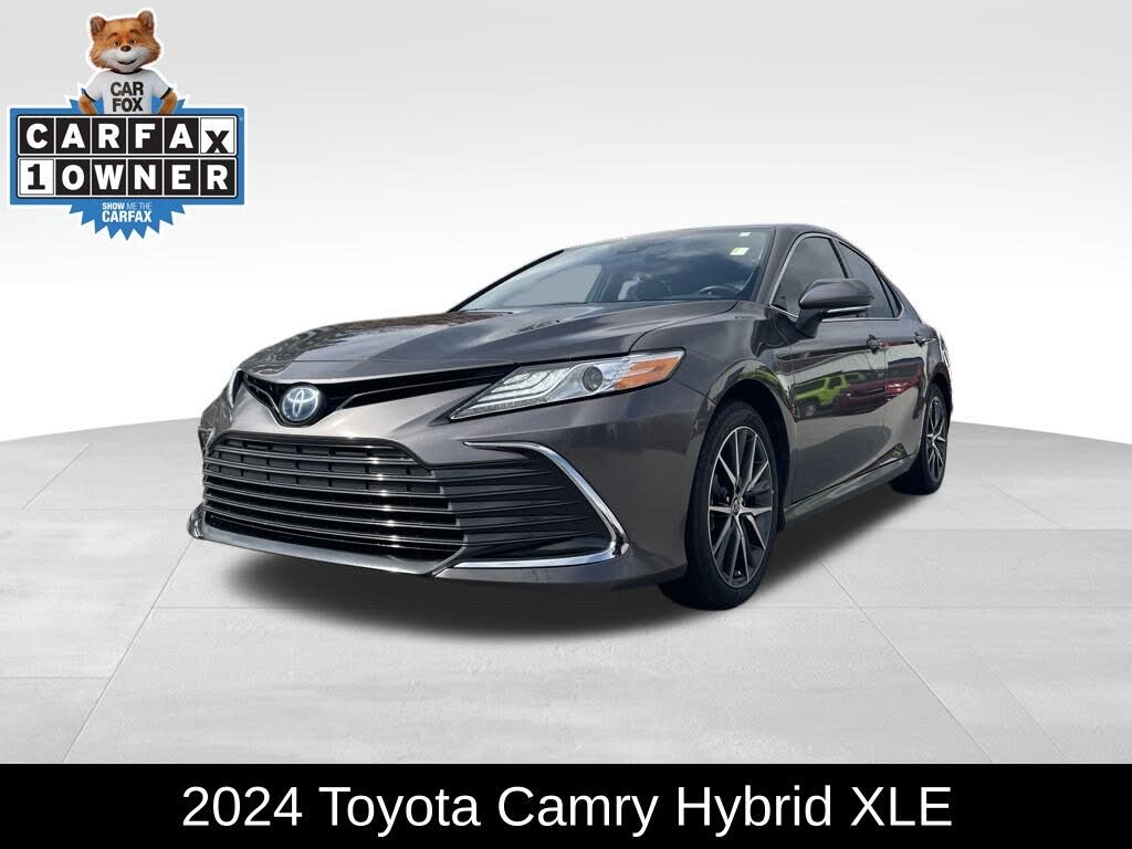 2024 Toyota Camry Hybrid XLE FWD