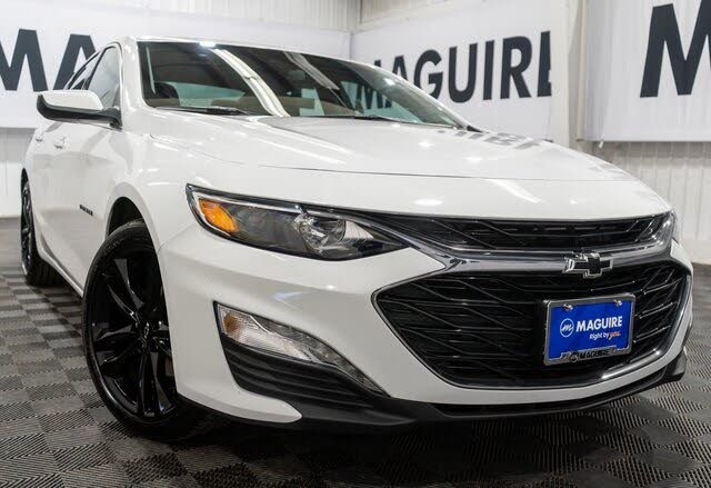 2025 Chevrolet Malibu LT with 1LT FWD