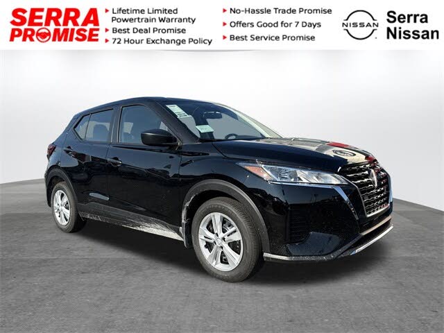 2025 Nissan Kicks Play S FWD