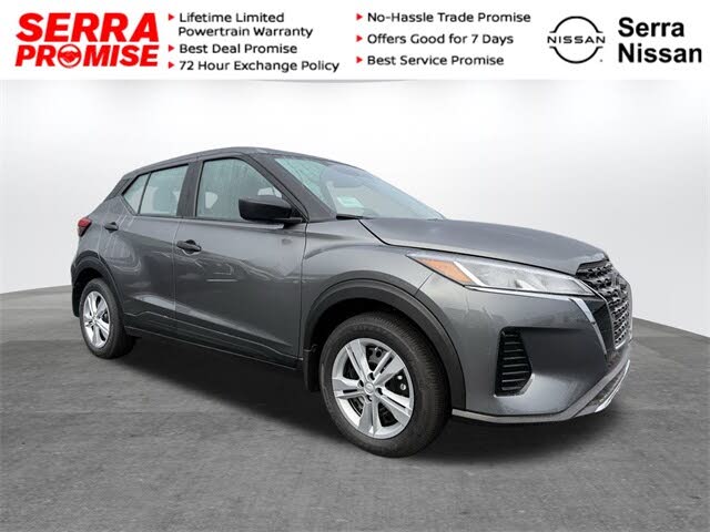 2025 Nissan Kicks Play S FWD