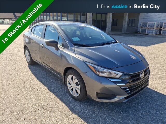 2025 Nissan Versa S FWD