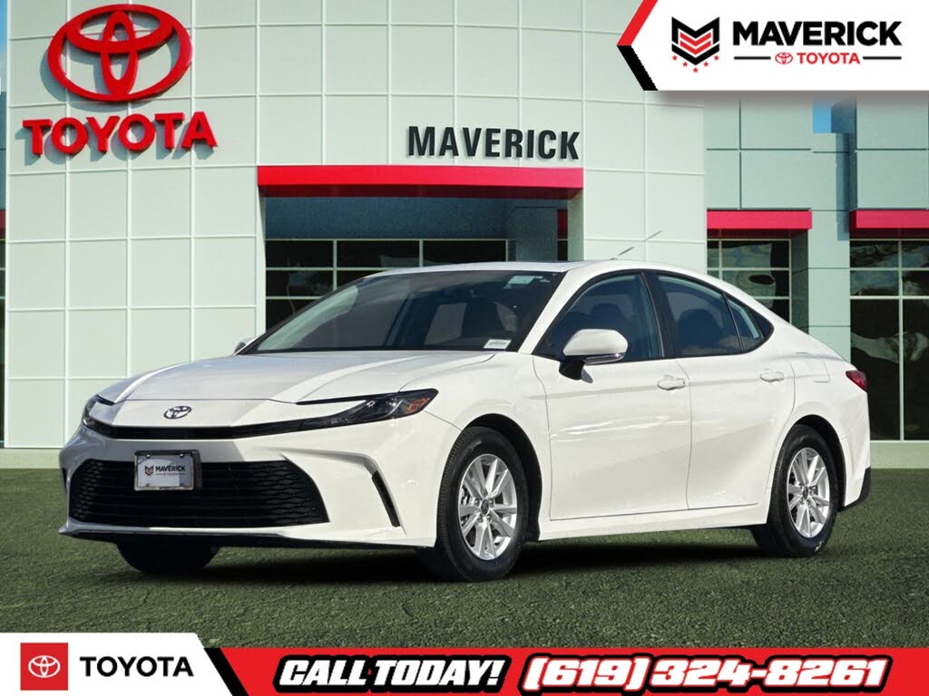 2025 Toyota Camry LE FWD
