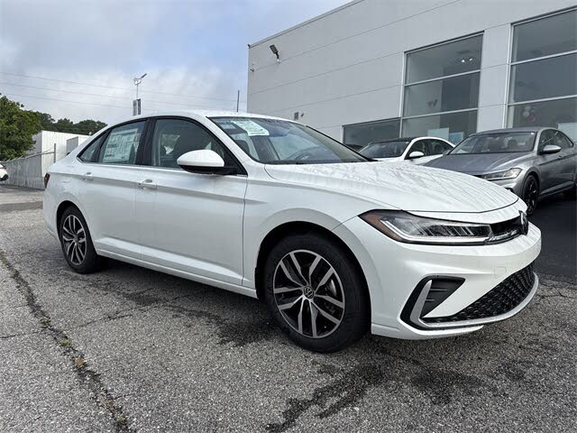 2025 Volkswagen Jetta SE FWD