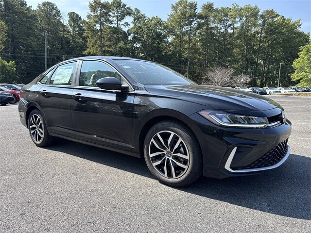 2025 Volkswagen Jetta SE FWD