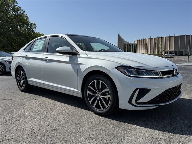 2025 Volkswagen Jetta SE FWD