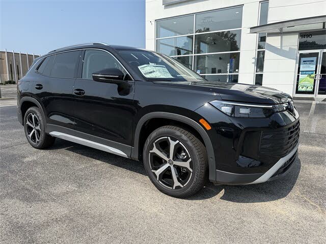 2025 Volkswagen Tiguan SE FWD