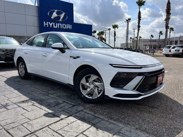 2026 Hyundai Sonata SE FWD