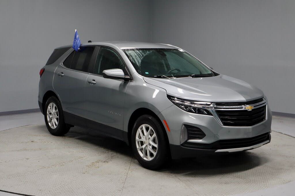 2024 Chevrolet Equinox LT FWD with 1LT