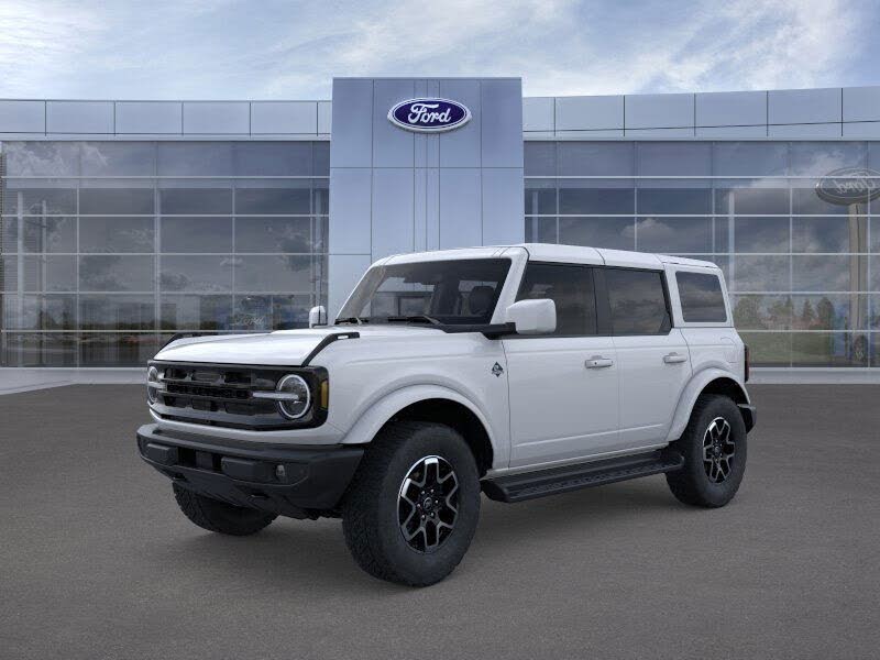 2025 Ford Bronco Outer Banks 4-Door 4WD