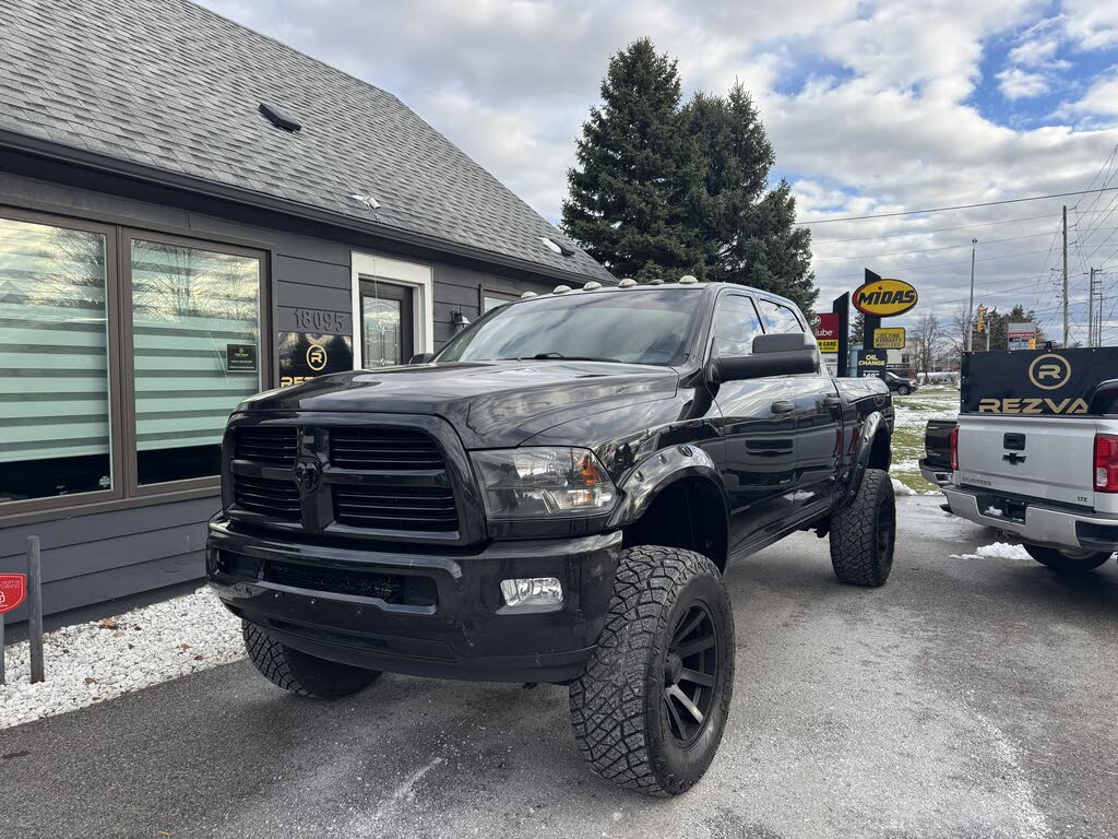 2017 RAM 2500 SLT Crew Cab 4WD