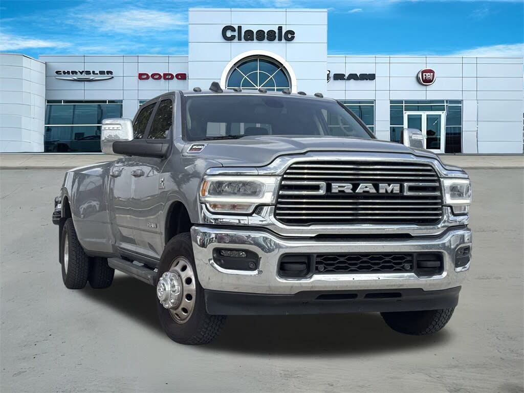 2024 RAM 3500 Laramie Crew Cab LB DRW 4WD