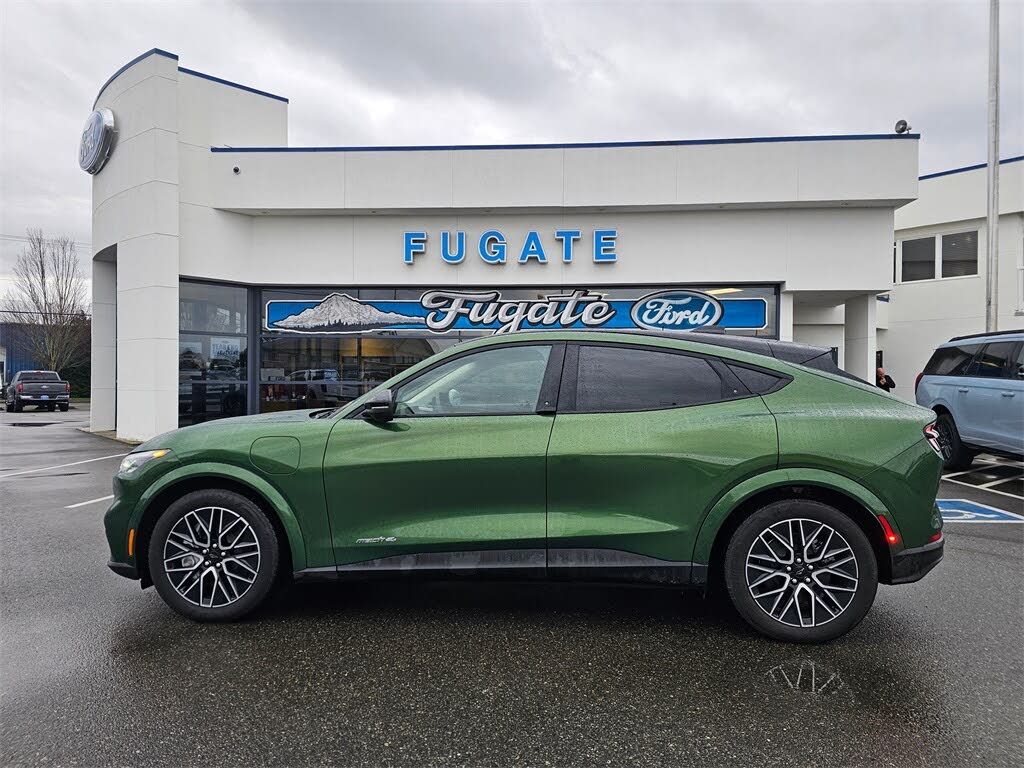 2025 Ford Mustang Mach-E Premium AWD