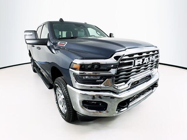2025 RAM 2500 Tradesman Crew Cab 4WD