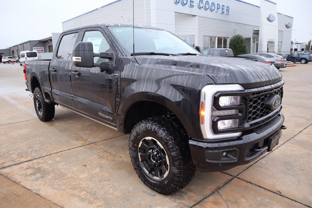 2026 Ford F-250 Super Duty Lariat Crew Cab 4WD