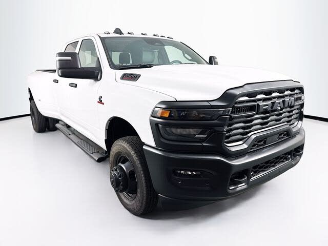 2026 RAM 3500 Tradesman Crew Cab LB DRW 4WD
