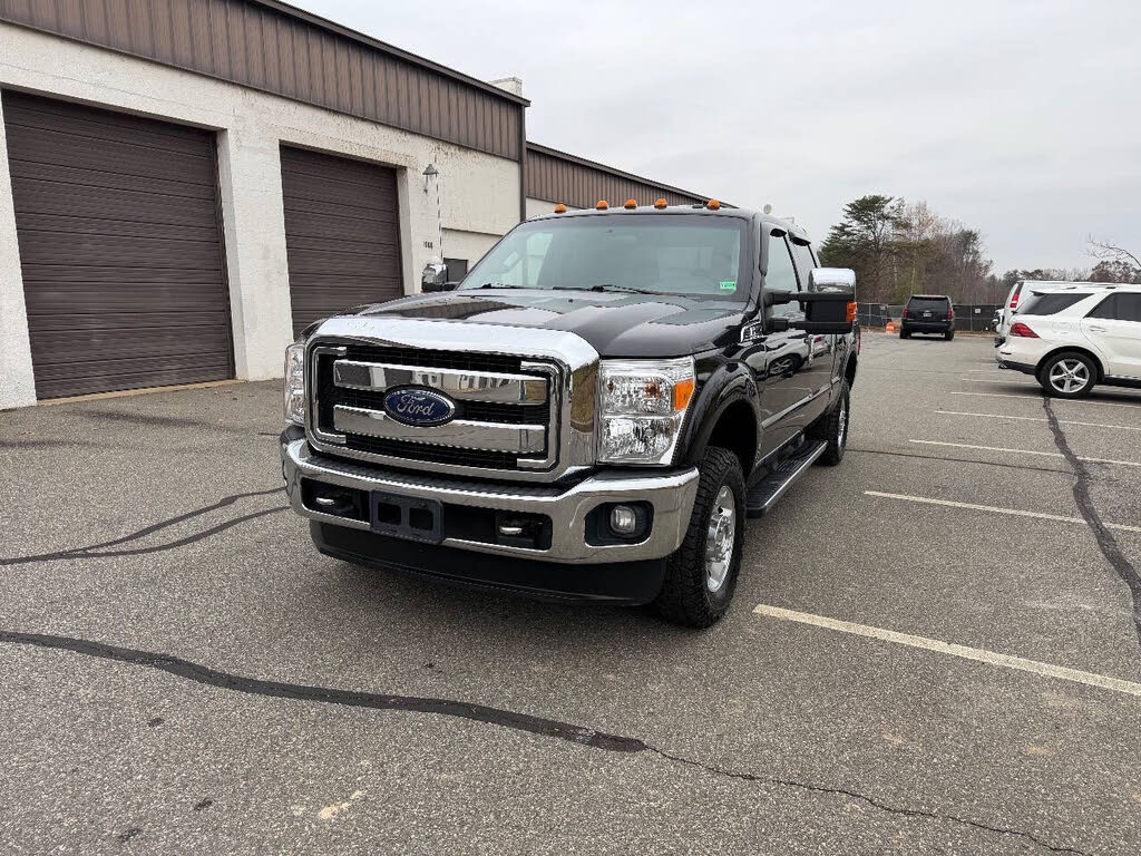 2011 Ford F-250 Super Duty XLT Crew Cab 4WD